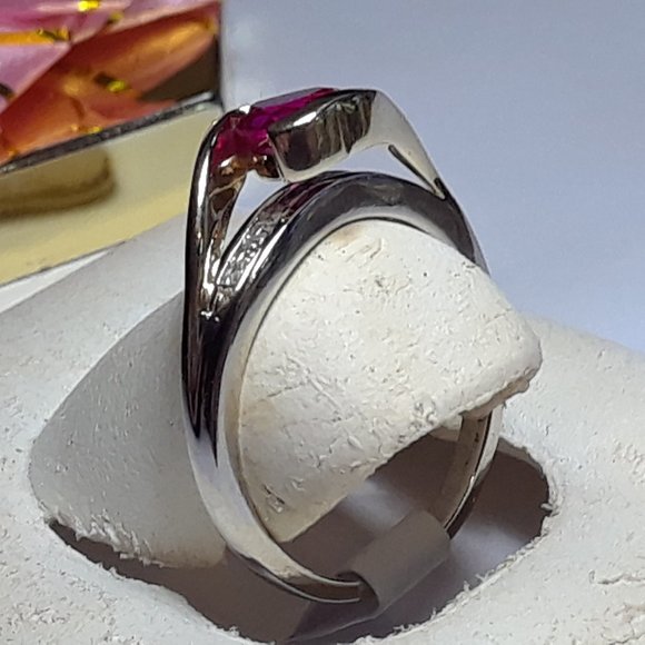.80cttw Heart Cut Lab Ruby & Diamond 2 Level w/channel 10Kt 2Tone Ring #17127 - Picture 3 of 5